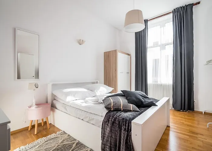 Apartment Krakowska City Center WAWELOFTS